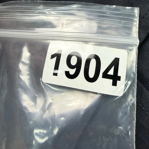 686 Black Camo Featherlight Chino Pants Men's Size 32x32 Nylon Spandex NWT